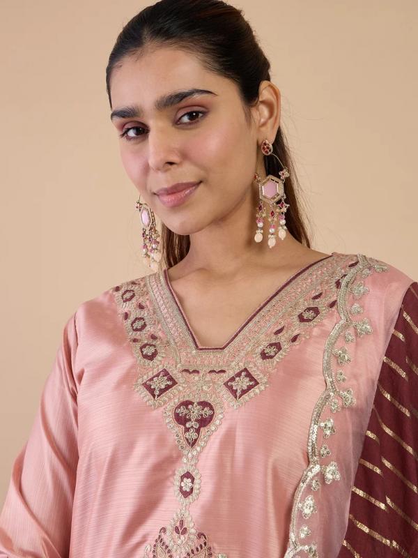 VP 9840 P Women's Designer Kurta Pant Set Premium Pattern Collection